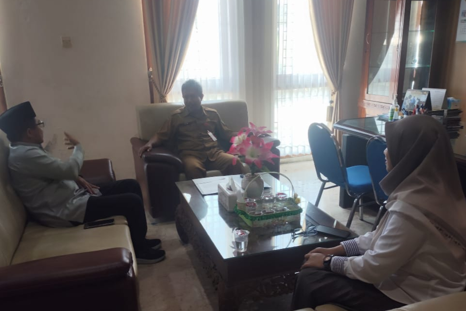 Kuatkan Implementasi Tridharma Perguruan Tinggi, Fakultas Ushuluddin dan Dakwah UIN Madura Jajaki Kerja Sama Dengan Dinas Komunikasi dan Informatika Pamekasan